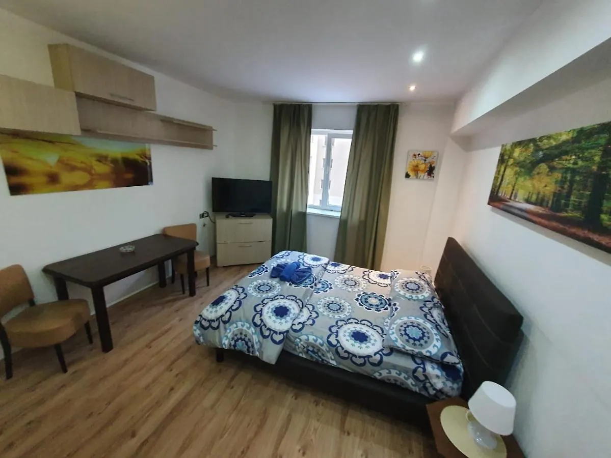 Cataleya Suites Aparthotel Bucharest Apartment